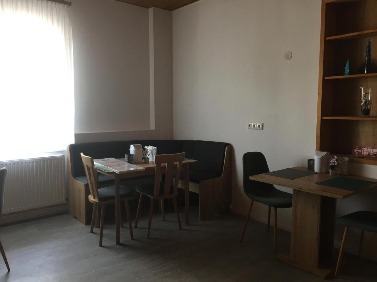 Pension Seeblick Latzko Neusiedl am See Exteriör bild