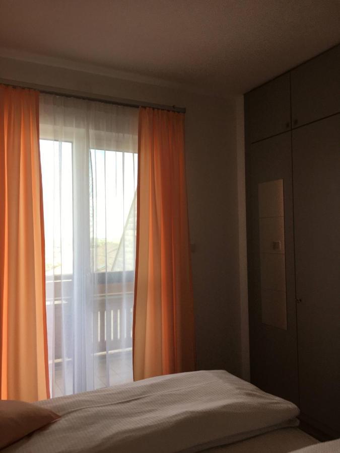 Pension Seeblick Latzko Neusiedl am See Exteriör bild