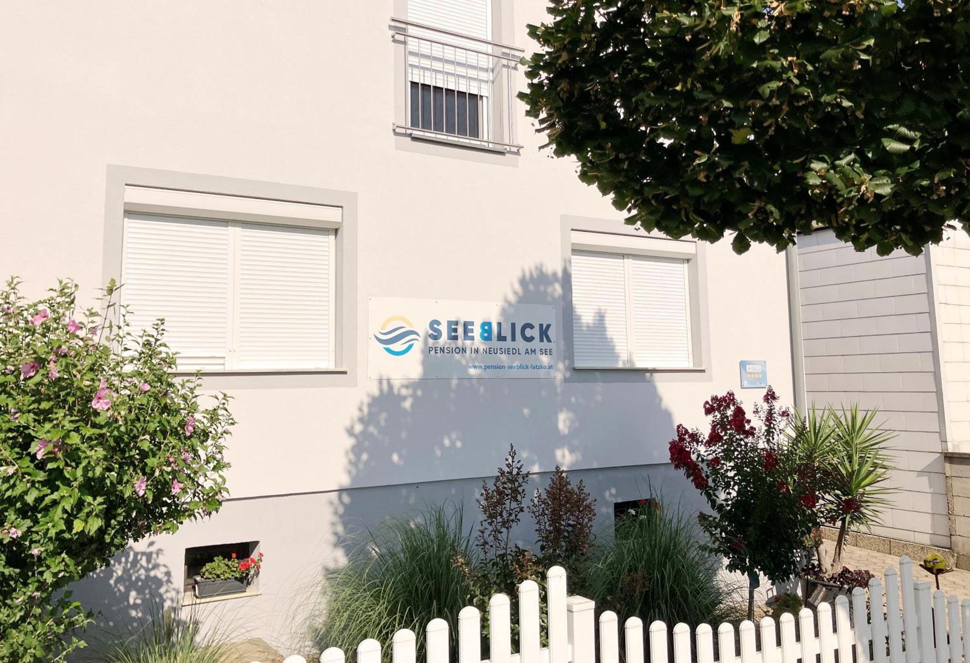 Pension Seeblick Latzko Neusiedl am See Exteriör bild